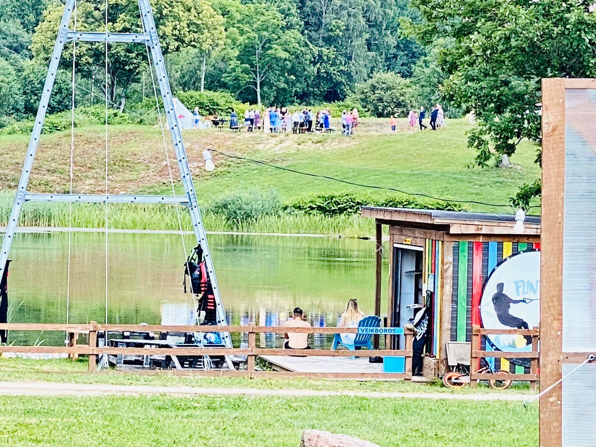 Lauku Kurorts tower and cable